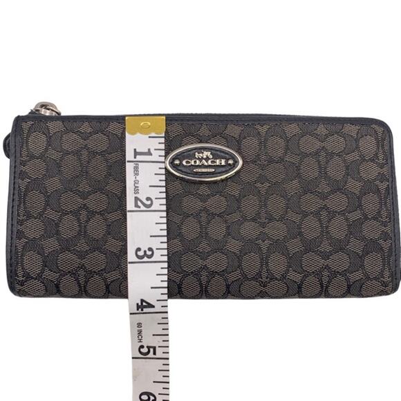 COACH Black Gray Canvas SLIM ZIP WALLET IN SIGNATURE - Picture 8 of 9